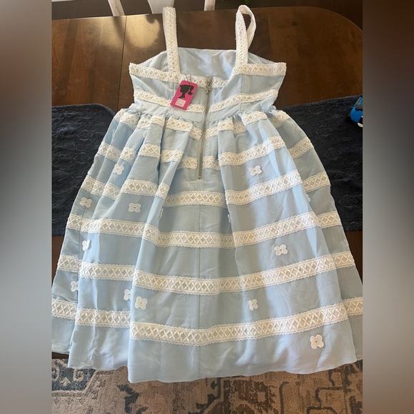 NWT Barbie Suburban housewife dress by ModCloth - Picture 2 of 3